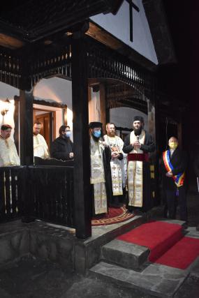 Sfințire de casă parohială la Crasnaleuca. PS Părinte Damaschin Dorneanul a săvârșit slujba