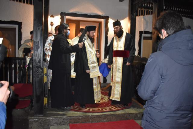 Sfințire de casă parohială la Crasnaleuca. PS Părinte Damaschin Dorneanul a săvârșit slujba
