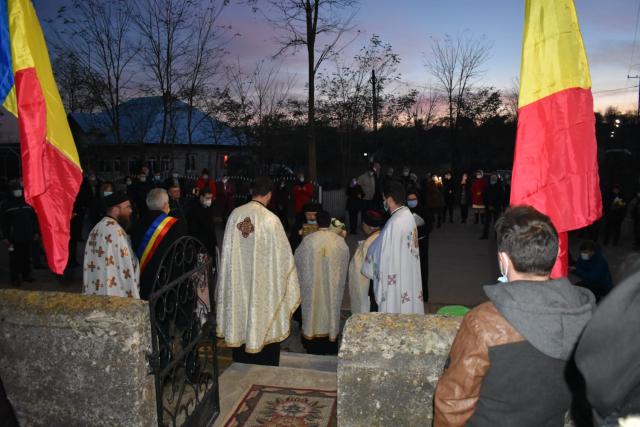 Sfințire de casă parohială la Crasnaleuca. PS Părinte Damaschin Dorneanul a săvârșit slujba