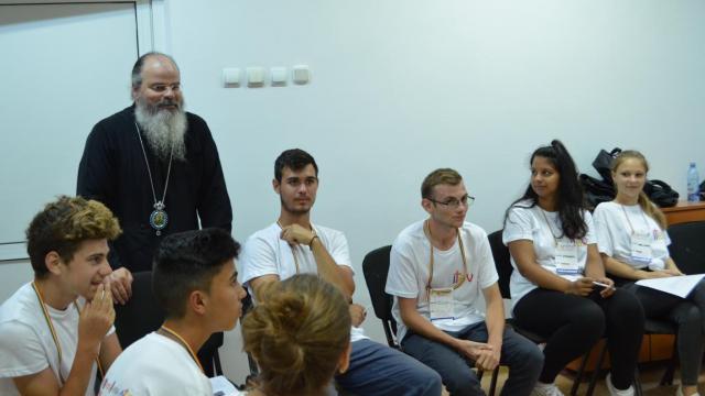Rezultatele concursului de burse pentru liceeni și studenți „Episcopul Ioachim Mareș”