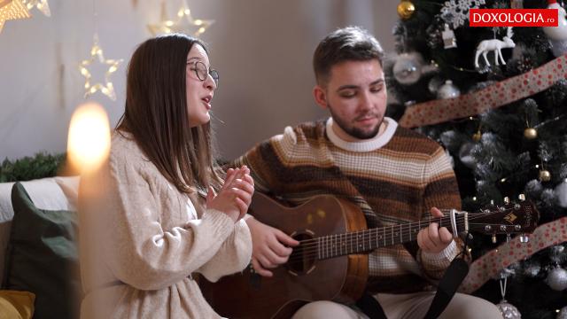 (Video) Moș Crăciune, Moș Crăciune – Georgiana Nistor și Florin Prisacariu