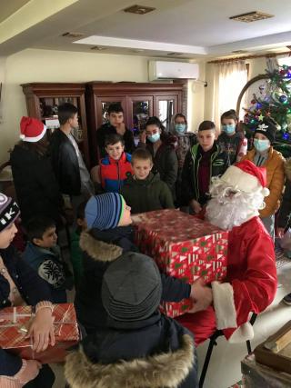 Comunitățile ortodoxe din Osnabrück (Germania) și Chilișoaia – Iași, unite prin bucuria de a dărui a voluntarilor normaliști