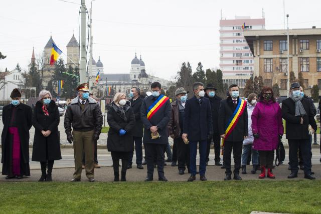 IPS Mitropolit Teofan: „E necesară încercarea noastră de a înțelege dorul și așteptarea celor care s-au jertfit în Decembrie 1989”