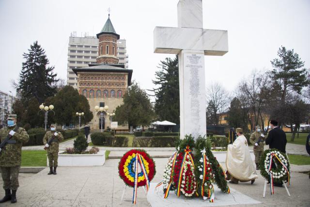 IPS Mitropolit Teofan: „E necesară încercarea noastră de a înțelege dorul și așteptarea celor care s-au jertfit în Decembrie 1989”