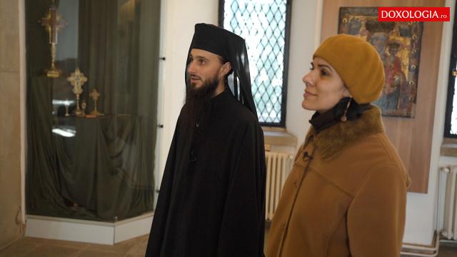 Protosinghelul Elisei Nedescu și Anda Elena Pintilie