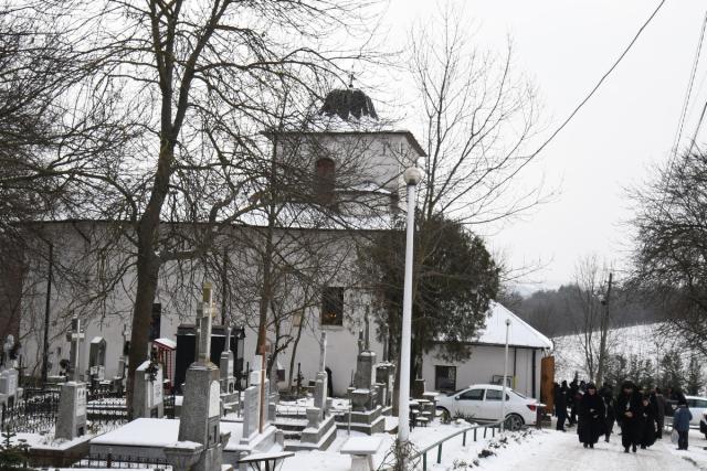 Hram la Mănăstirea „Sfinţii Atanasie şi Chiril” - Copou din Iaşi