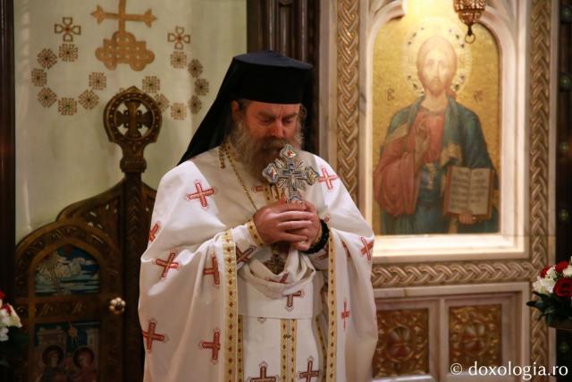 Mănăstirea închinată Sfinților Trei Ierarhi și-a celebrat astăzi hramul
