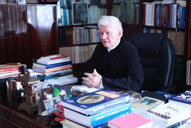 Părintele Mircea Păcurariu – Profesorul cu suflet de copil