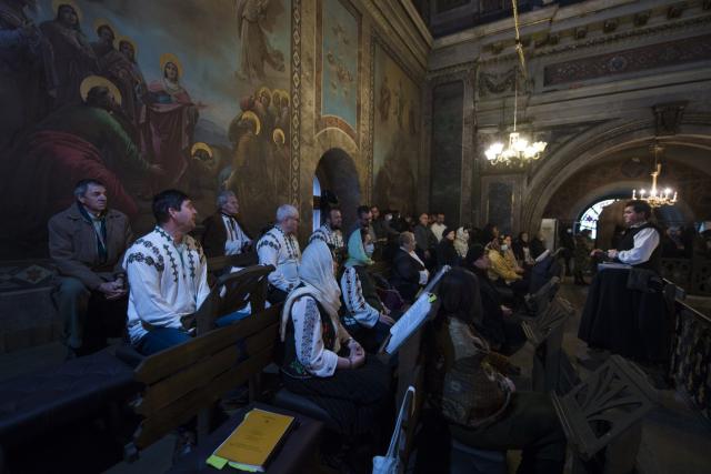 IPS Mitropolit Teofan, la slujba Bobotezei: „Se cuvine a nu ceda, a nu abandona lupta, a nu ne pierde curajul, și, Doamne ferește, a nu deznădăjdui”