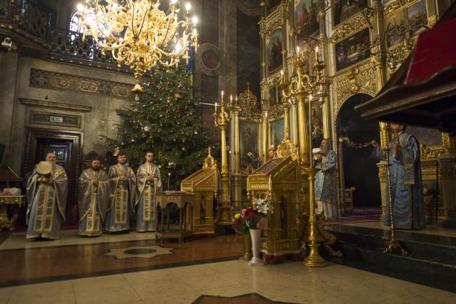IPS Mitropolit Teofan, la slujba Bobotezei: „Se cuvine a nu ceda, a nu abandona lupta, a nu ne pierde curajul, și, Doamne ferește, a nu deznădăjdui”