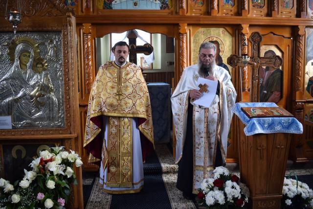 Un nou paroh la Parohia „Sfinții Împărați Constantin și Elena” - Eternitatea din Botoşani