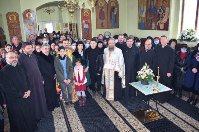 Un nou paroh la Parohia „Sfinții Împărați Constantin și Elena” - Eternitatea din Botoşani