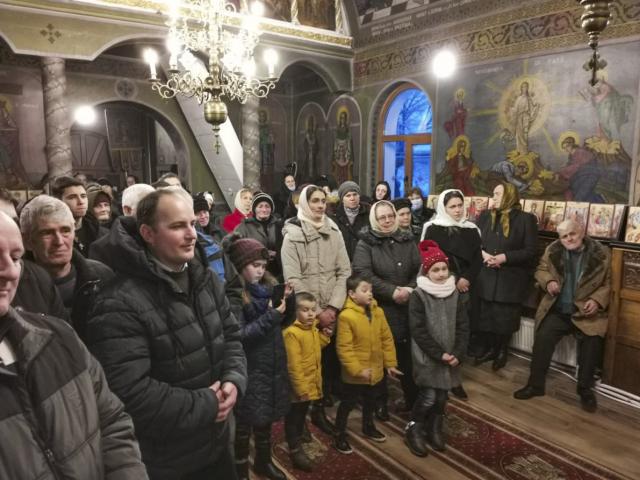 Un nou preot în Parohia „Sfinţii Arhangheli Mihail şi Gavriil” - Poieniţa