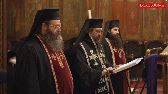 (Video) Ultima parte a Canonului Mare, la Mănăstirea „Sfinții Trei Ierarhi” din Iași
