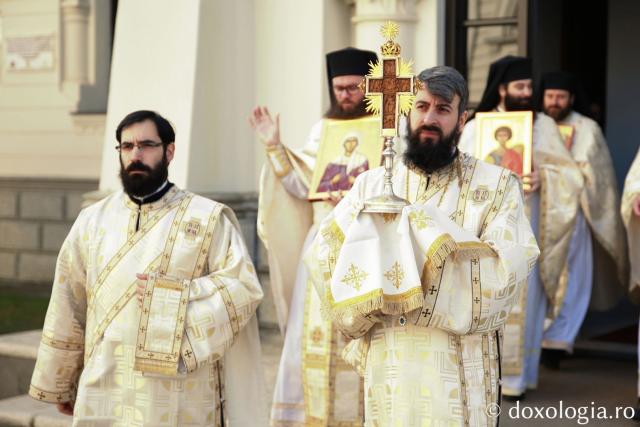 IPS Mitropolit Teofan, în Duminica Ortodoxiei: „Care este chipul unui creștin ortodox adevărat?”