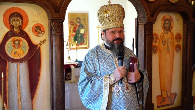 (Video) „Nu ezitați să alergați la Maica Domnului! Mamelor, luptați pentru sufletele copiilor”