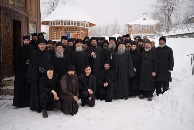 (Video) Canonul cel mare și Liturghia Darurilor la Mănăstirea Sihla