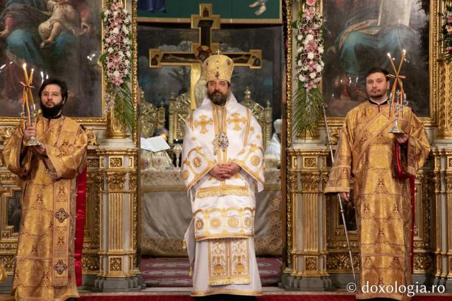 (Audio) „Să veghem ca pașii noștri și gândurile noastre să le îndreptăm către Dumnezeu” – PS Nichifor Botoșăneanul
