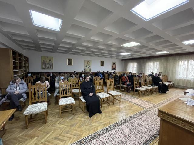 „Darul tău de Paște, bucurie-n suflet naște!”, în Arhiepiscopia Romanului şi Bacăului