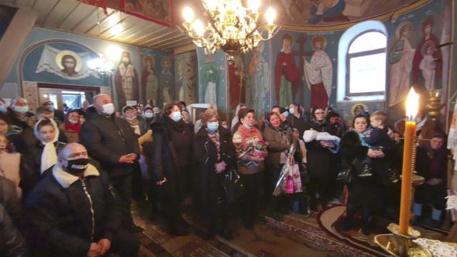Credincioșii Parohiei Zmeu au un nou preot paroh