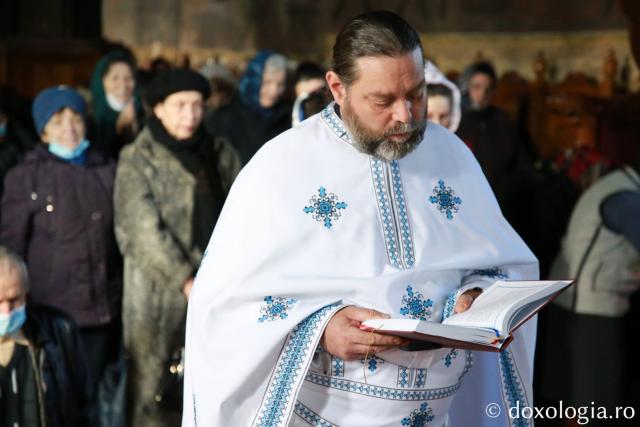 Sâmbăta Sfântului Teodor la Mănăstirea Cetățuia. PS Nichifor: „Să avem încredințarea că Dumnezeu ne va da înțelepciune”
