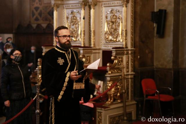 „Să primim dulceața cu care sfinții s-au împărtășit”