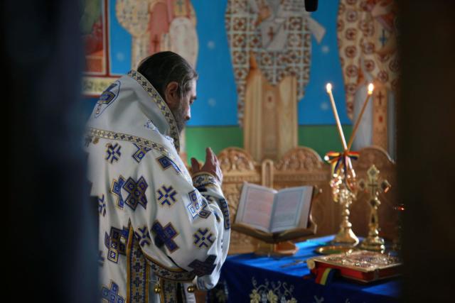 PS Părinte Nichifor Botoșăneanul, la Parohia Bohotin: „Pocăința înseamnă nădejde, încredere în puterea lui Dumnezeu”