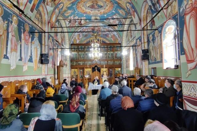 Conferinţă duhovnicească în Parohia Costișa II