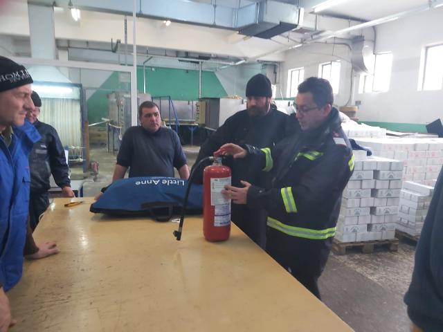 Exemplificarea acordării măsurilor de prim ajutor, la Fabrica de lumânări „Sfântul Mina”