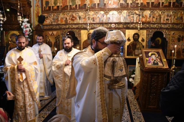 Sfântul Ierarh Pahomie de la Gledin, cinstit la Schitul Pocrov