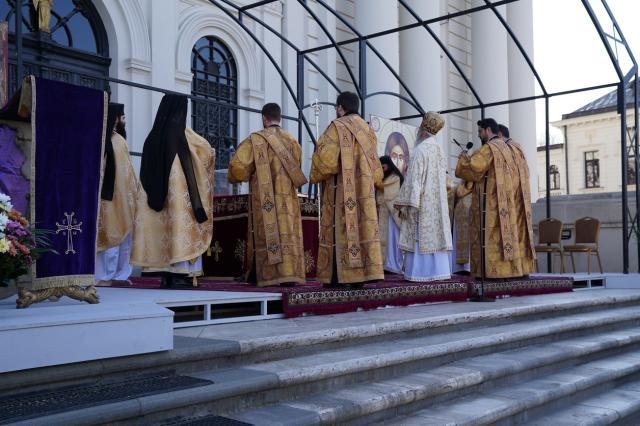 „Împărăția lui Dumnezeu cu stăruință multă se dobândește”, le-a spus IPS Părinte Mitropolit Teofan credincioșilor ieșeni