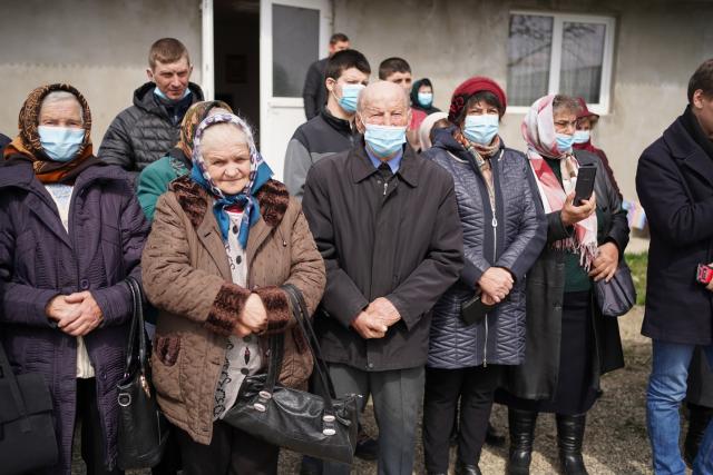 Piatră de temelie pentru o nouă biserică parohială în Râșca, după ce fostul locaș de cult a fost distrus de un incendiu