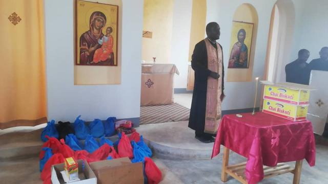 Sfânta Liturghie, pomenirea morților la Igangimale și întâlnire cu cateheții în satul Mkombe