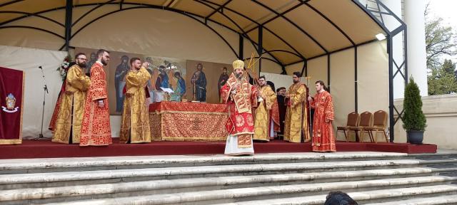 Hramul „Mitropoliei Vechi”, sărbătorit la Iași prin slujire arhierească