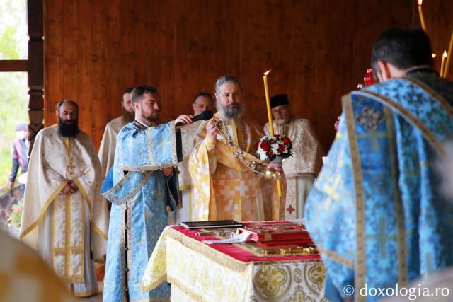 Sărbătoarea Izvorului Tămăduirii la Mănăstirea Sângeap-Basaraba