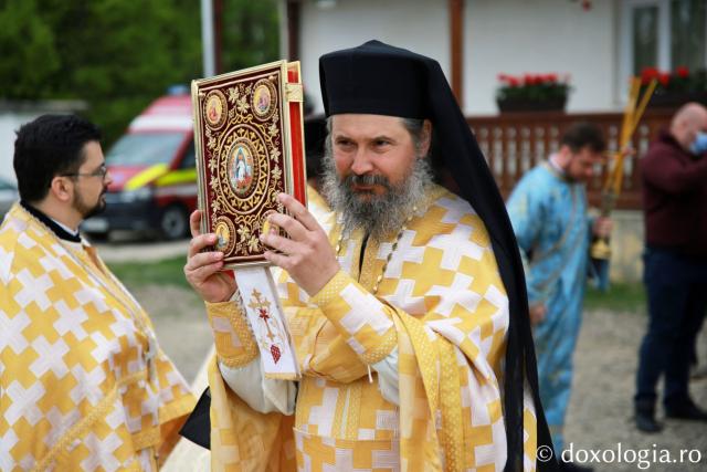 Sărbătoarea Izvorului Tămăduirii la Mănăstirea Sângeap-Basaraba
