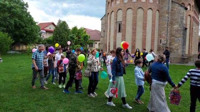 Activități catehetice pentru copii la Biserica „Precista” din Bacău