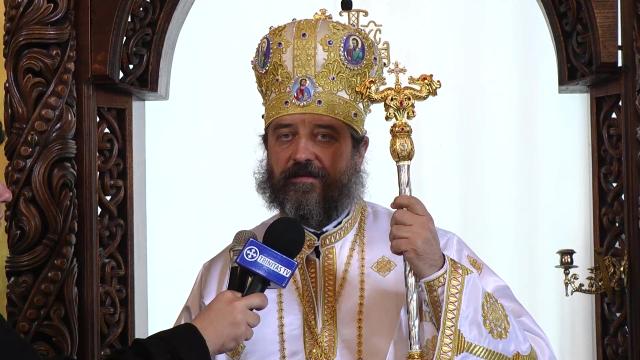 (Video) „Părinții de aici au de dus mai departe această moștenire a Sfinților Sila, Paisie și Natan” – Preasfințitul Părinte Nichifor Botoșăneanul