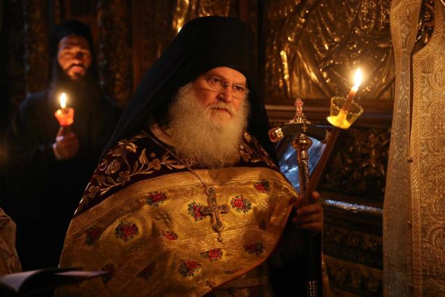 Rugăciuni pentru Starețul Efrem la Catedrala Patriarhală. Medicii sunt optimiști cu privire la sănătatea lui