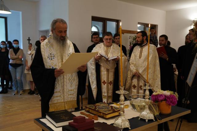 Părintele Mitropolit Teofan a sfinţit Centrul „ROD – spaţiu creativ şi de învăţare” din Piatra Neamţ