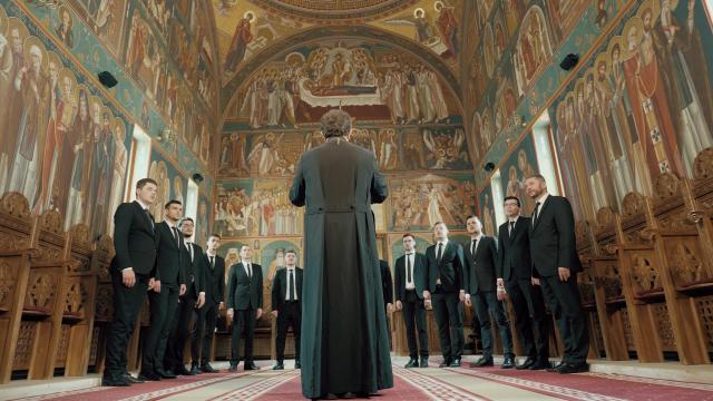 (Video) Corul de cameră Psalmodia Transylvanica – Plecăciune Ție! Plecăciune Ție! (Priceasnă)