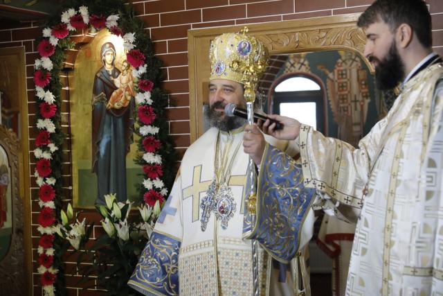 Pictura bisericii din curtea Spitalului Clinic „Dr. C. I. Parhon” ‒ Iași, sfințită de PS Părinte Nichifor Botoșăneanul