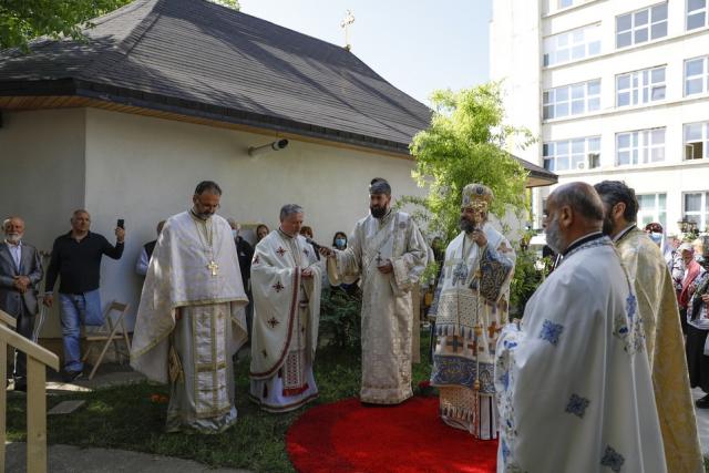 Pictura bisericii din curtea Spitalului Clinic „Dr. C. I. Parhon” ‒ Iași, sfințită de PS Părinte Nichifor Botoșăneanul