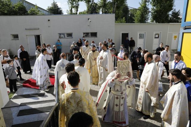 Pictura bisericii din curtea Spitalului Clinic „Dr. C. I. Parhon” ‒ Iași, sfințită de PS Părinte Nichifor Botoșăneanul