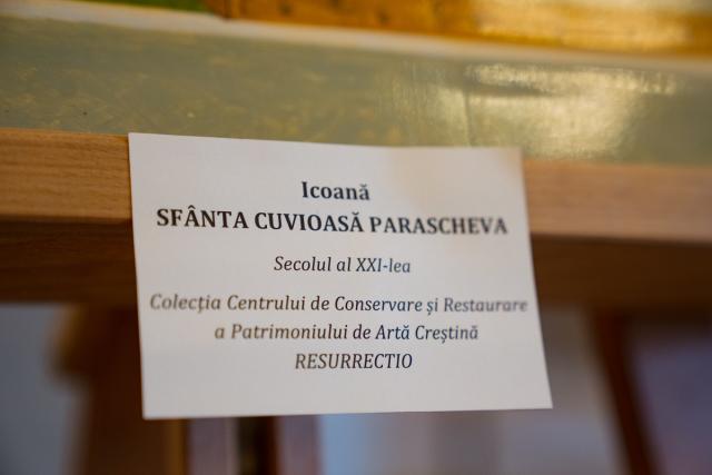 Simpozion, apariții editoriale și expoziție tematică, cu prilejul aniversării a 380 de ani de la aducerea moaştelor Sfintei Cuvioase Parascheva