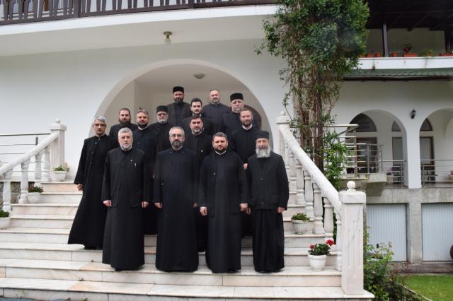 Training catehetic pentru preoții din protopopiatele Ceahlău și Târgu Neamț: „Ne-a dat un impuls și curaj de a fi consecvenți”