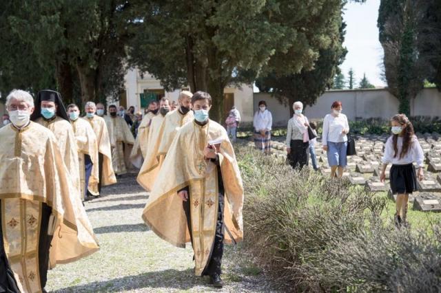 Pomenirea eroilor la cimitirul Palmanova din provincia Udine