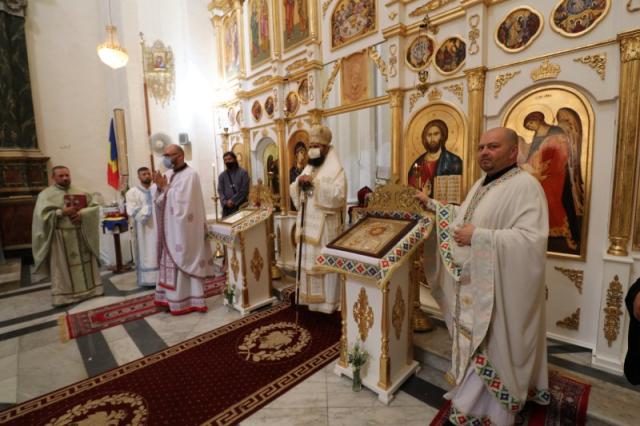 Cel de-al șaptelea Hram al Parohiei „Nașterea Sfântului Ioan Botezătorul” din Republica Malta. PS Atanasie de Bogdania a săvârșit Dumnezeiasca Liturghie
