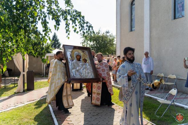 Manifestări închinate Icoanei Maicii Domnului – Prodromița, la Bacău