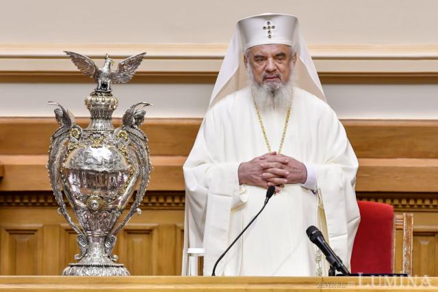 Daruri din partea Sfântului Sinod pentru Patriarhul României la împlinirea vârstei de 70 de ani